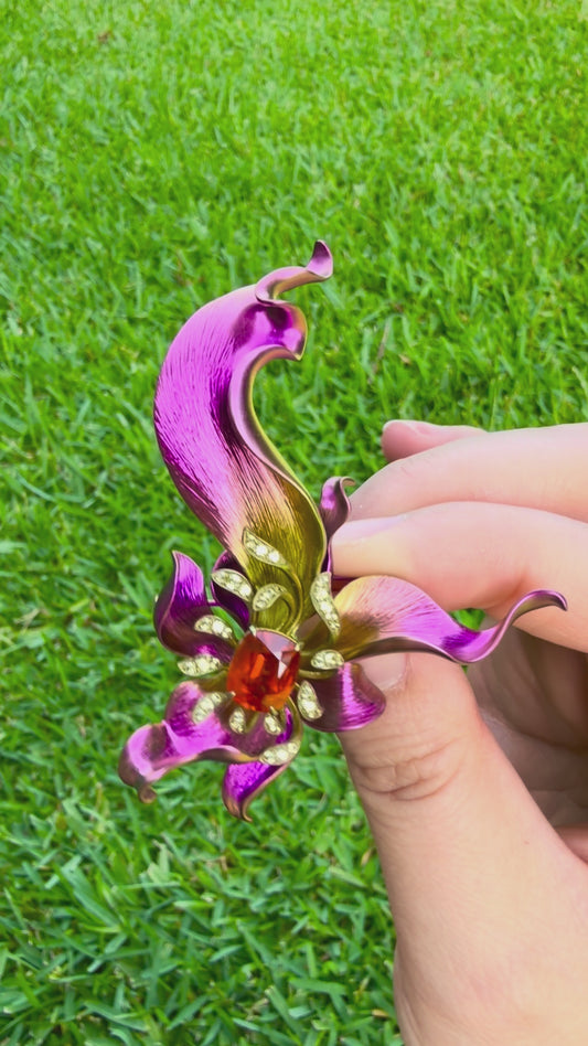 Veloura Flower Brooch and Pendant